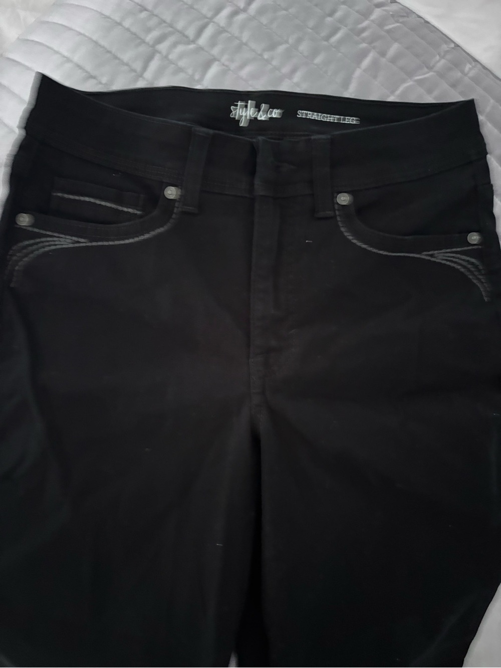 New Style & Co. Black Skinny Jeans with Accent Stitching size 4